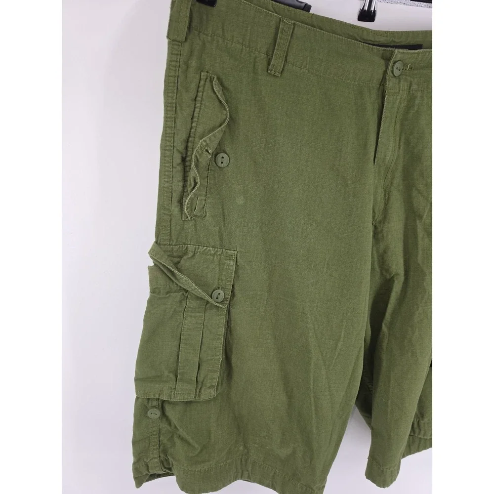 Rocawear Vintage Cargo Shorts Green Utility Pockets Distressed Hip Hop Sz 42